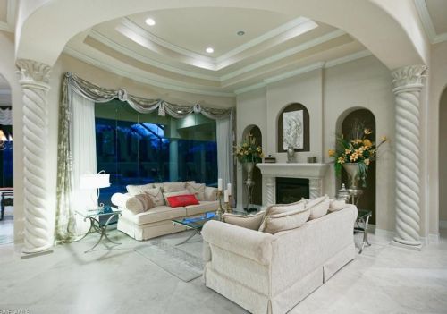 2947 Mona Lisa Blvd, Naples, FL 34119-7733