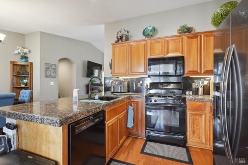 720 Livingston Pl, Rio Vista CA  94571-5116 exterior