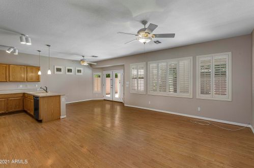 3862 Westchester Dr, Chandler, AZ 85249-8950