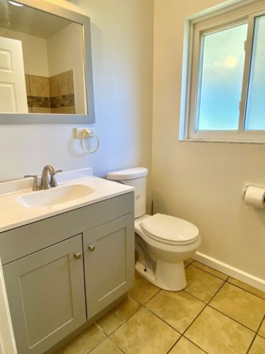 222 11th Ave, Whitaker PA  15120-1629 exterior