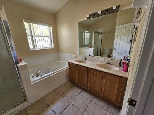 4209 Boca Woods Dr, Orlando FL  32826-2611 exterior