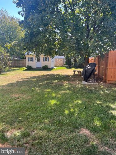 20 Stewart Pl, Lees Cross Roads PA  17257-1648 exterior