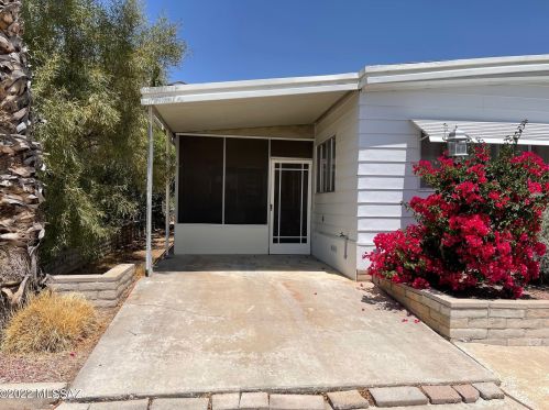 5324 Flying W St, Tucson, AZ 85713-4423