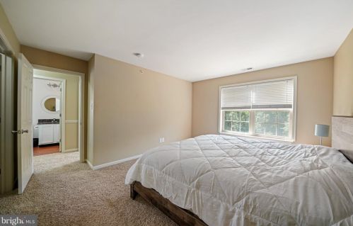 332 Jefferson Ave, Downingtown PA 19335-2701 exterior