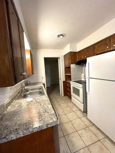 508 Mills Dr, Euless TX  76040-5128 exterior