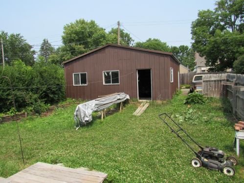 1999 Clear Ave, Saint Paul, MN 55119-3205