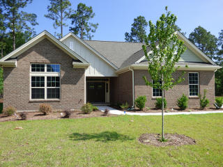 3516 Chagford Ln, Fayetteville, NC 28306-4630