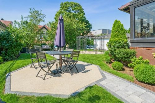 9 76th St, North Bergen NJ  07047-5909 exterior