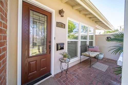 6130 Los Arcos St, Long Beach, CA 90815-2123