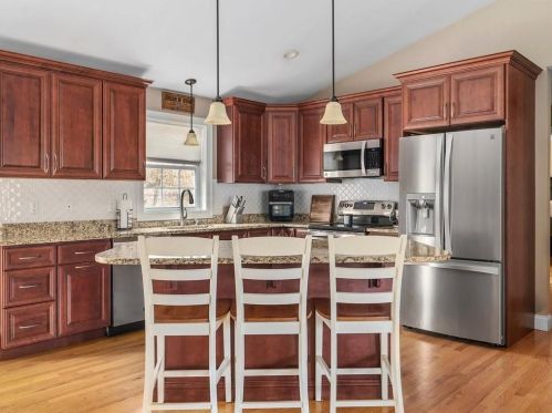 30 Excalibur Dr, Richmond RI  02892-1187 exterior