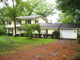 271 Rock Hill Rd, Clarksville, VA 23927-2526