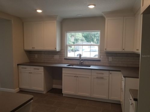 1378 8th St, Orange City, FL 32763-3618