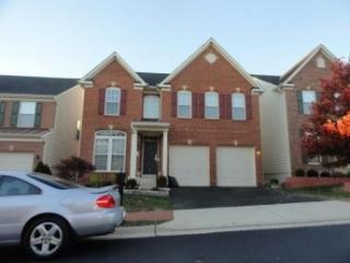 9916 Hill Dr, Lorton, VA 22079-2430