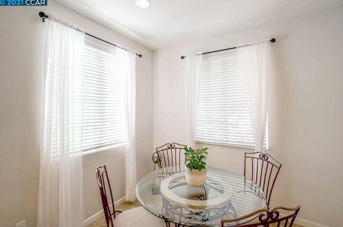 225 Silver Bell Way, Oakley CA  94561-2363 exterior