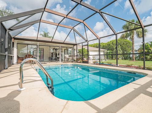 145 Wimbrow Dr, Sebastian, FL 32958-4576