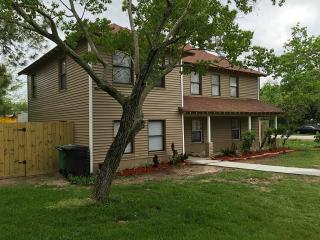 8102 Tavenor Ln, Houston, TX 77075-2154
