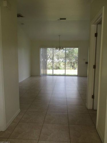 4466 29th St, Lehigh Acres, FL 33973-6155