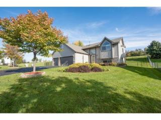 18654 Esquire Way, Farmington, MN 55024-8643