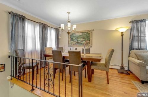 437 Northern Pkwy, Ridgewood NJ  07450-1720 exterior