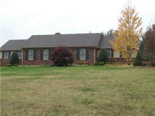 3070 New Cut Rd, Springfield TN  37172-6120 exterior