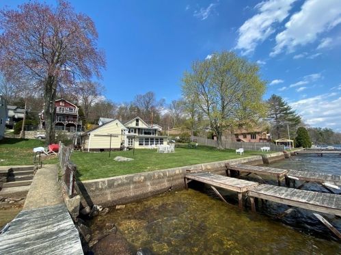 32 Cottage Colony, Douglas, MA 01516-2216