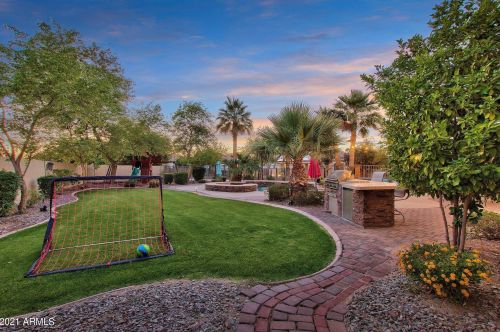 3516 Halsted Ct, Chandler AZ  85286-1630 exterior