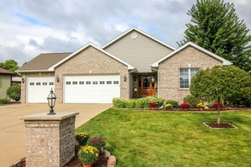 509 Simonson St, Deerfield, WI 53531-9335