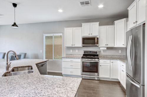 25964 Tonopah Dr, Buckeye AZ  85396-7215 exterior