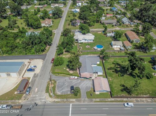 2487 3 Ave, Alford FL  32420-6847 exterior