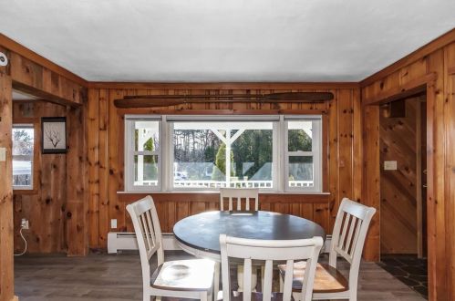 109 Brookdale Rd, Salem NH  03079-2844 exterior