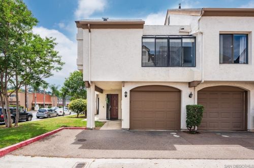 1508 Granite Hills Dr, El Cajon, CA 92019-6229