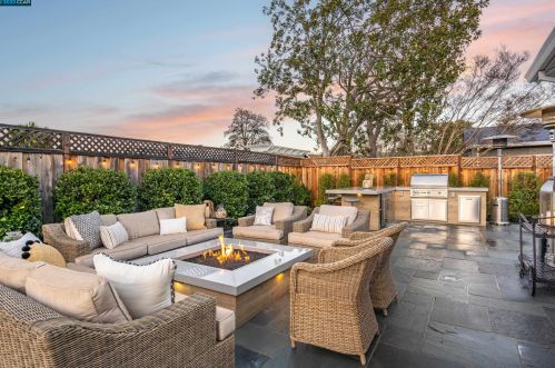 125 Meese Ct, Danville, CA 94526-5220
