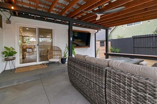 403 Temple Dr, Vacaville CA  95687-5146 exterior