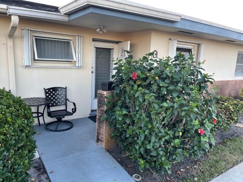 2915 Ashley Dr, West Palm Beach, FL 33415-8536