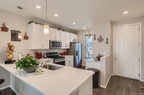 6084 Orleans St, Denver CO  80019-3502 exterior