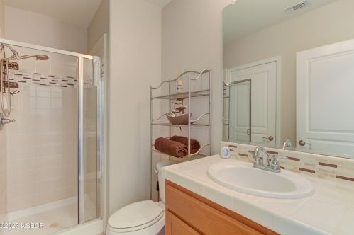 1345 Dolcetto Ln, Santa Maria CA  93458-6326 exterior