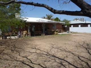 926 Columbus Blvd, Tucson, AZ 85711-5338
