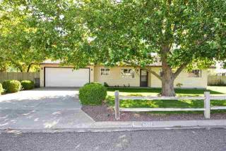 4607 Washington St, Kennewick WA  99337-5220 exterior