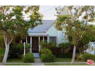 7663 Waring Ave, Los Angeles, CA 90046-7440