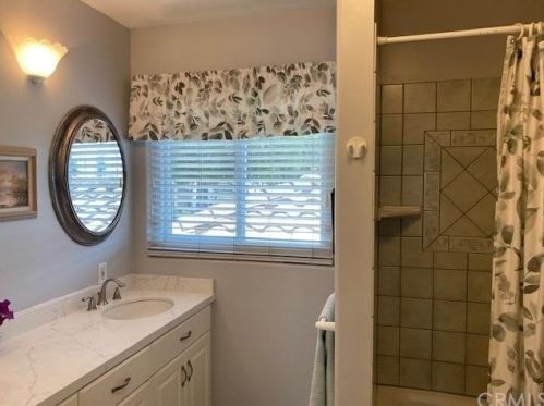 9237 Manzanar Ave, Downey CA  90240-2807 exterior