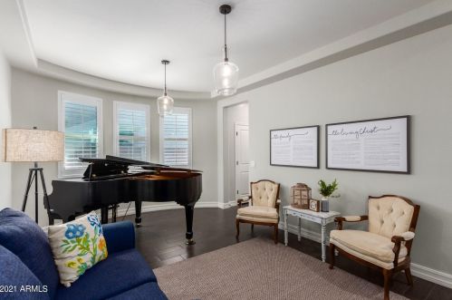 3948 Strawberry Dr, Gilbert AZ  85298-0475 exterior