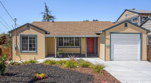 9411 Castlewood St, Oakland CA 94605-4415 exterior