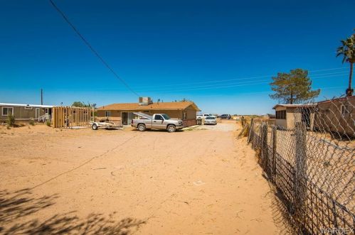 1704 Plantation Rd, Mohave Valley AZ  86440-9624 exterior