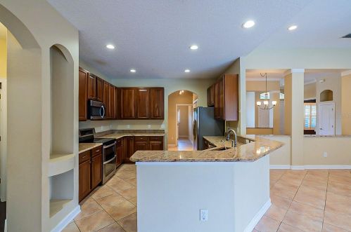 386 Via Tuscany Loop, Lake Mary FL  32746-1545 exterior