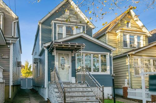 122-07 Linden Blvd, Jamaica, NY 11420-1022