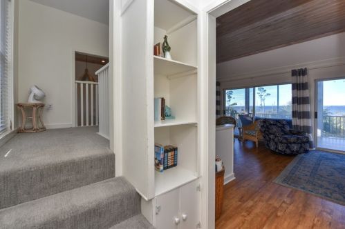 1017 Pne Ave, Saint George Island FL  32328-2416 exterior