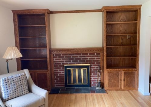 5 Linden Dr, Sparta NJ  07871-3723 exterior