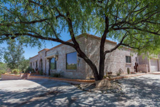 5140 Via Entrada, Tucson, AZ 85718-4847