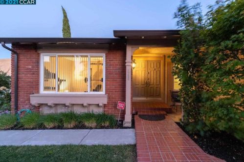 1059 Westmont Ct, West Pittsburg, CA 94565-4459