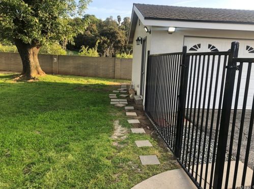 1536 Compromise Line Rd, Glendora CA  91741-3819 exterior